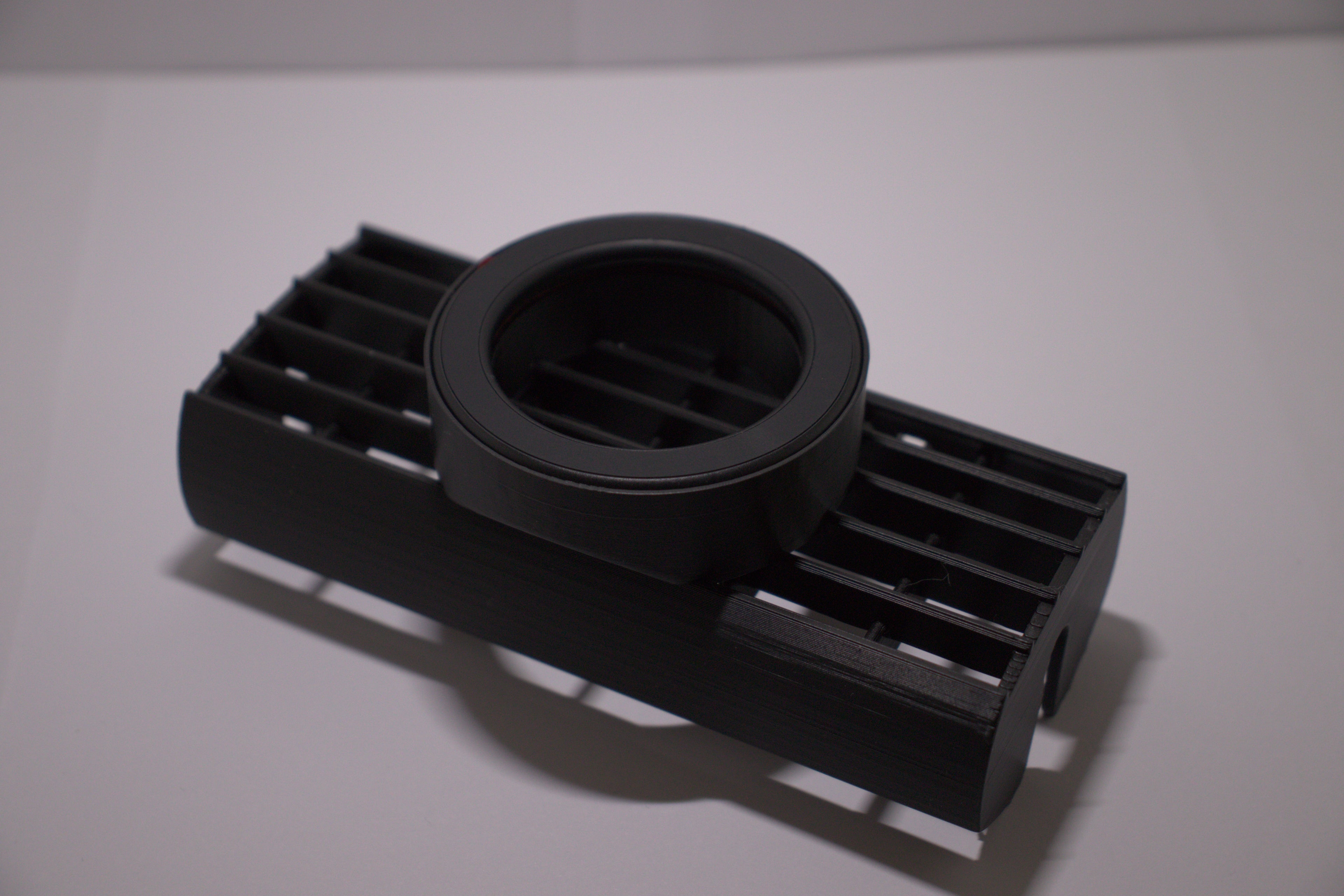 Luftdusche Mitte mit Magsafe Halterung für Mercedes W201 / W124